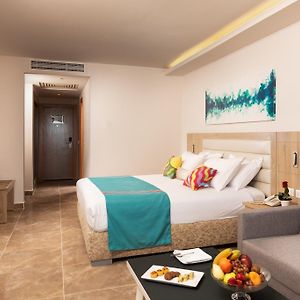 Deluxe Double Room Beach Front